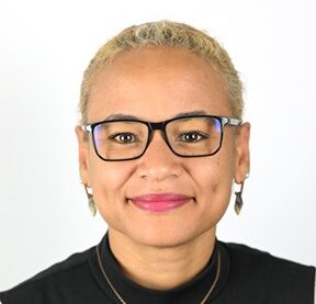 Head shot of Fatima Bowen